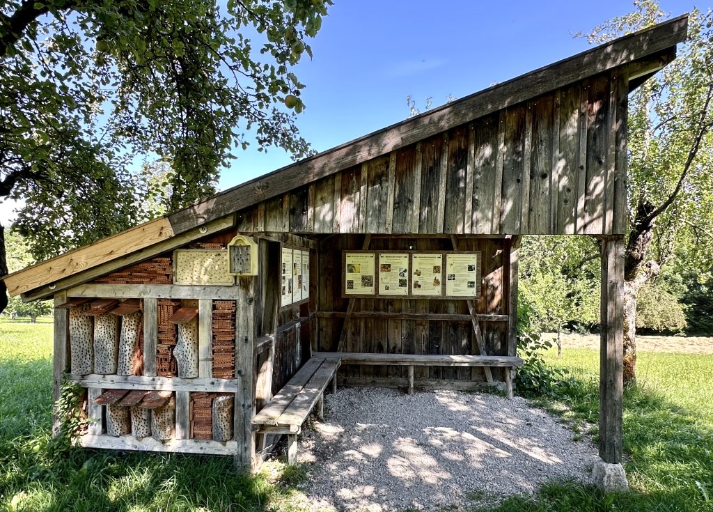 roverhotel a beureni szabadtéri múzeumban